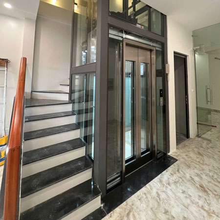 Vinalift home elevator, Load capacity  250kg – 300kg –  350kg, Speed  30 m/min – 60 m/min