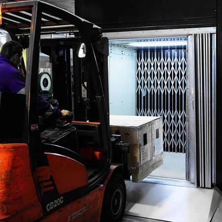 Goods Lifts, load capacities of up to 10,000 kg