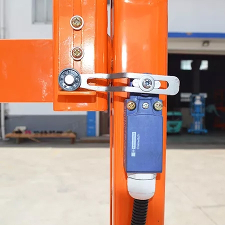 Self-propelled Order Picker - Max working height 2.70 m